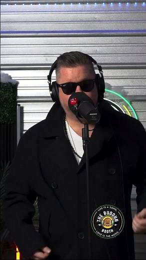 @james_hill_rose performing Crime on My Mind at The Buddha Booth 🎤