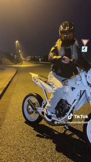 Understanding Moped Triggers in Stage 6 of Riding