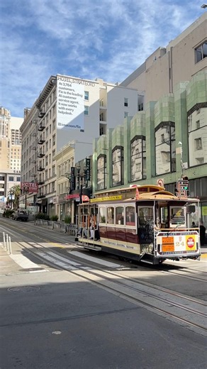 Iconic San Francisco Cable Car Climbing the Steep Hills 🇺🇸🚡