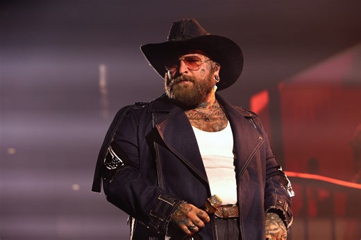 This Teddy Swims Battle on The Voice Gobsmacks Iconic Coach: "I Can't Believe..."