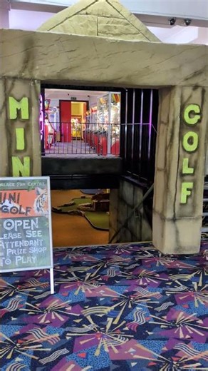 The indoor Mini Golf course at The Palace Fun Centre arcade in Rhyl, Wales #minigolf #crazygolf
