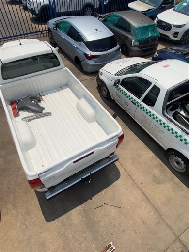 🔥 Tough. Reliable. Affordable. Built for work, Salvage Toyota Hilux available now!🚗 #HallmarkAuto #cheapcars #forsale #ToyotaHilux #carforsale