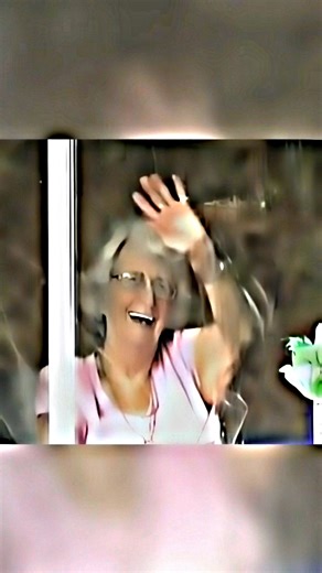 123K views · 7.7K reactions | She Waved Every Day… Until One Day, They Finally Stopped 凉 . . . . . #funny #studio #fandub #film #producer #audio #madlipz #voiceactors #n #tv #narrator #locucion #voices #anime #voiceoverwork #actress #memes #video #elearning #locutora #tiktok #doblaje #instagram #o #instagood #commercial #model #viral #singersongwriter | Dream World | Facebook