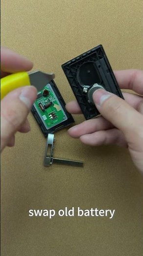 Replace Cadillac Key Battery CR2032 keyless entry Remote NBG009768T instruction