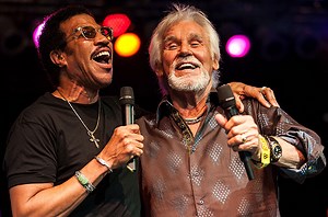 Listen to ‘Goodbye,’ A Resurfaced Kenny Rogers Track Written by Lionel Richie