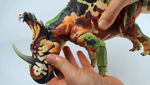 Today we have another action preview for the Beasts of the Mesozoic: Ceratopsian Series wave 3- here's Sinoceratops! | Creative Beast Studio