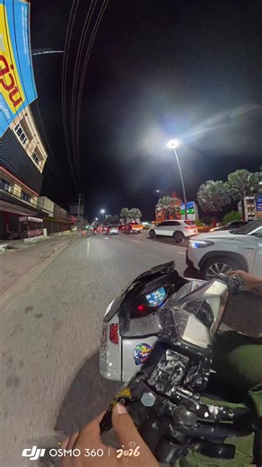 วัดดวงด่านใหญ่! โบ๊ทอิหยังว๊ะในพัทยา