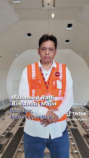 Race Week F1 Parody: Cargo Crew Vibing into Singapore GP