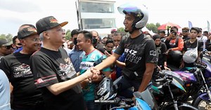 Kerajaan cadang bina litar lumba drag di setiap negeri - PM | Berita Harian