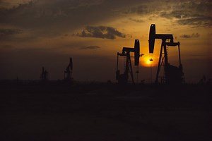 Target PNBP Sumber Daya Alam Turun karena Pemerintah Kurang Data - Makro Katadata.co.id