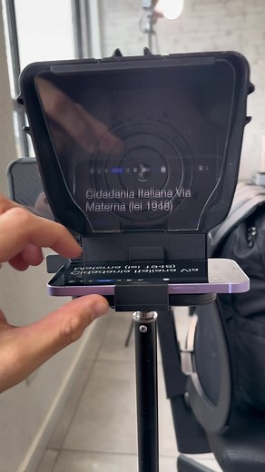 Teleprompter: What It Is and How to Use It