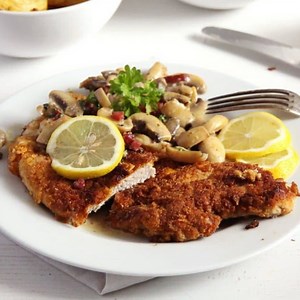 Jägerschnitzel - German Schnitzel with Mushrooms