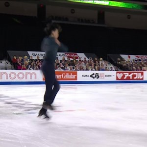 2019 ISU World Figure Skating bronze medalist Vincent Zhou 🇺🇸 just took the lead after scoring 99.36 for his Short Program today! Look at this beautiful part of the routine 🤩⬇ #GPFigure #FigureSkating | ISU Figure Skating