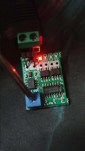 Cd4017 555 and 5a mosfet based 4 channel running chaser 5v to 12v dc