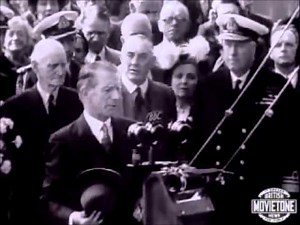 RMS Pretoria Castle - Union Castle Line - The launch - footage