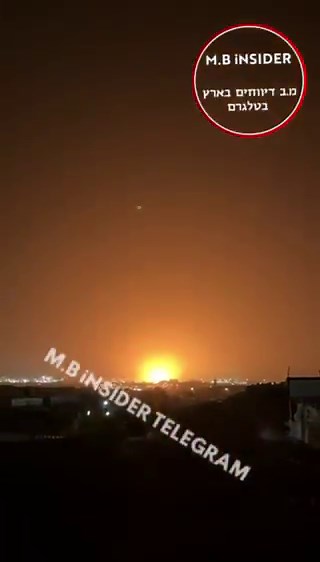 JUST IN : An Iranian missile struck an industrial facility in the Negev, causing a large explosion over Beersheba, #Israel. The region contains key military and industrial infrastructure. Damage assessment in progress.#Iran