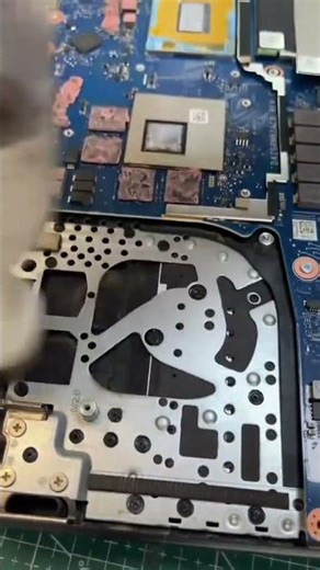 acer predator neo23 clean and change thermal pasting #gaming #acergaminglaptop #acernitro5 #game