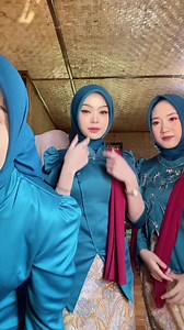 Bromo outfit ideas: bridesmaid outfit inspiration for Bromo trips
