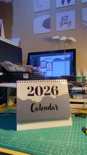 Desk Calendar! #calendar2026 #calendarprinting #calendar | Aleck Billedo Henson