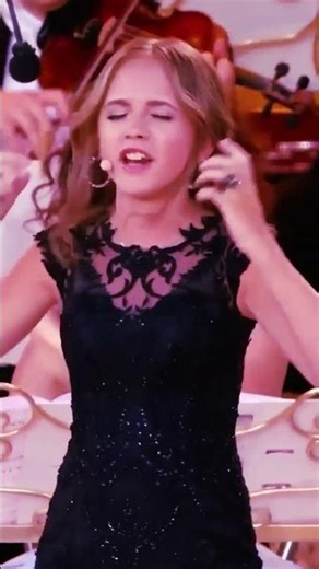 15 year old Emma Kok sings Voilà with André Rie #health #violin #classicalmusic