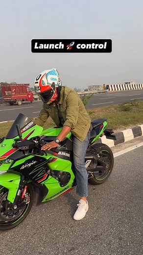 Kawasaki zx10r launch control 🤯 #kawasakizx10r #zx10r #launchcontrol #insta #bikerfeed #trendingréels #trending #mrrsrrider #instagram | MR RSR RIDER