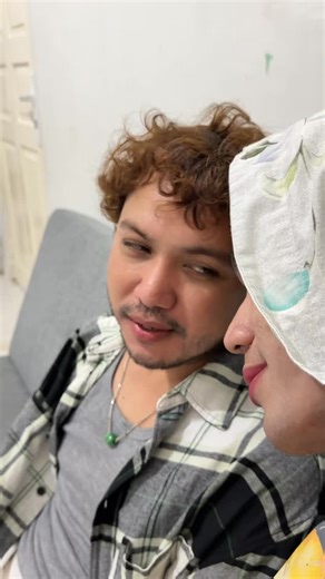 Danie_krewell on Instagram: "@pt.bintangazkasalma menjual : 1.oli merek Vinoli untuk kenderaan roda 2 dan Denzoil untuk kenderaan roda 4 (produk antara lain motor cycle oil, motor gear oil, radiator coolant, brake fluid, shock absorber oil), dengan Lisensinya ( American Petroleum Institute). 2.Pampers Merek Pokana Dan Mom Baby yaitu popok yang dirancang dengan keunggulan daya serap tinggi dan cepat, perlindungan untuk mencegah kebocoran, bahan lembut dan nyaman, design praktis dengan berbagai va