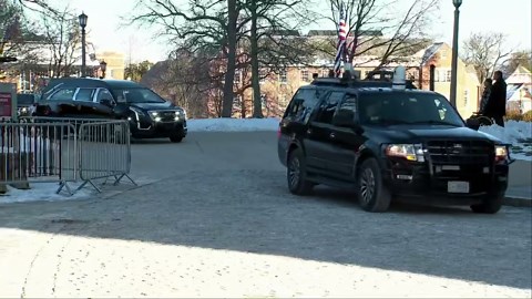 Jimmy Carter's motorcade arrives at National Cathedral for funeral