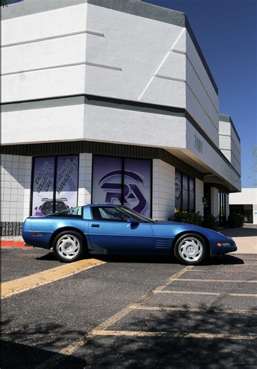 C4 Corvette in Quasar Blue Metallic