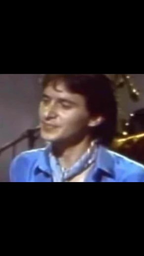 #creatorsearchinsights #karaokeallisondiscomovil #videoviral