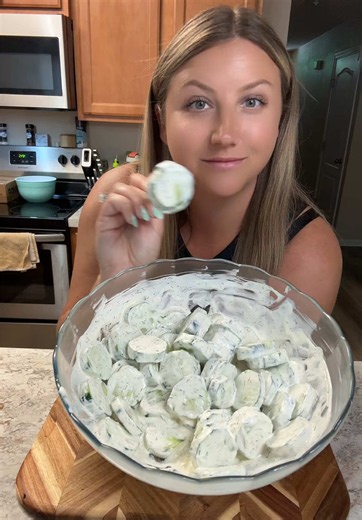 Cucumber Salad Recipe: Quick, Crunchy, and Refreshing
