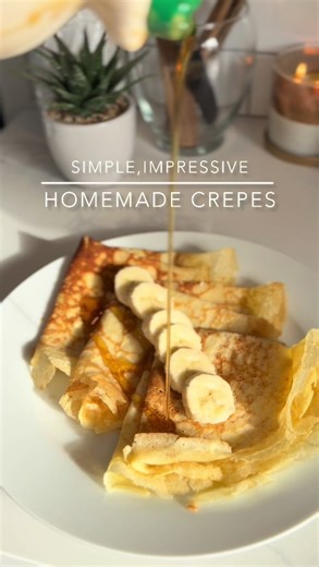 Simple & Impressive Homemade Crêpes ✨ These crêpes are so impressive you’ll think you’re eating in Paris 🇫🇷 yet they’re incredibly simple and completely foolproof. The best part? You do not need a crêpe maker or any special equipment to make them at home. Just one pan and a few basic ingredients. Make them once and they will quickly become a staple in your home and a constant request from your children. They taste buttery with a hint of vanilla, are not overly eggy, and are perfect for dressin