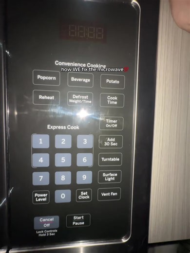 Cómo arreglamos el microondas de forma fácil