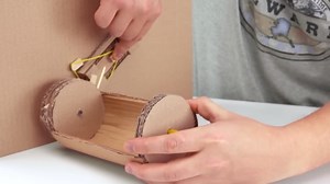 DIY mini Pepsi vending machine from cardboard | Step-by-step tutorial