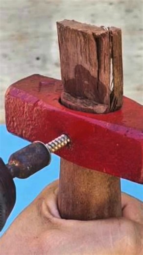 Tool Hack: Permanent Safety Lock for a Hammer Handle #hammers #fblifestyle | Reels ideas