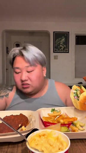 Dave’s Hot Chicken on TikTok