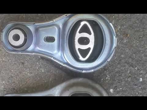 Comment remplacer le support bas de boîte de vitesse