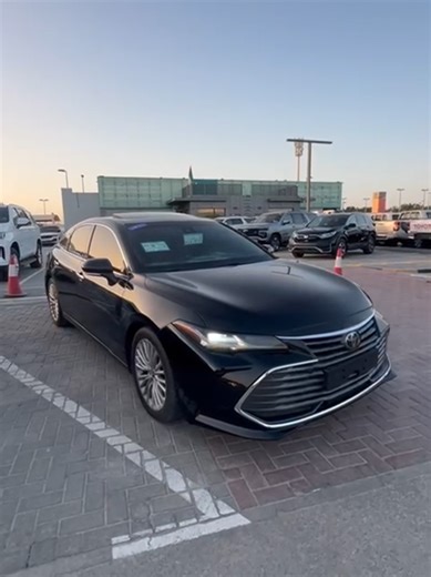 2022 Toyota Avalon Limited Edition for Sale in UAE