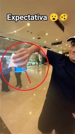 😳🤣 Magic ice cream falls... trick goes wrong 🫨🫣 #viral #fyp #icecream #dq #shorts #magic #memes