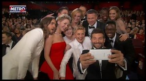 It's all about the Selfie at the Oscars 2014!