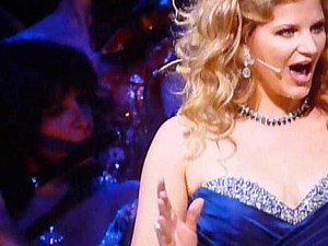 Mirusia Louwerse - Memory (from Cats) .wmv