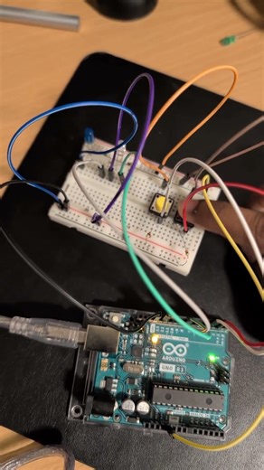 SIT111 3.3P Arduino LED Control via Button