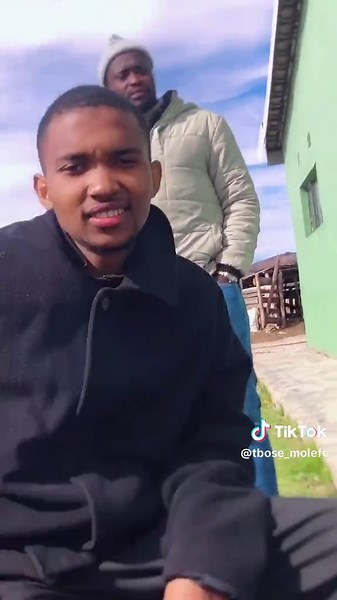 Bekubuswa kwa Molefe😉😁