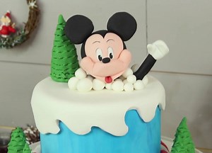 CAKE DESIGN CHRISTMAS MICKEY By: L'atelier de Roxane | MetDaan Cakes