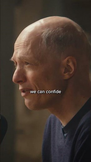 How To Deal With Criticism | Alain De Botton