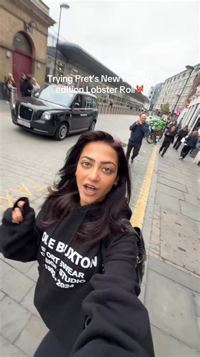 I saw that A Manger are doing a new Lobster roll so I had to try it for yo | Np1