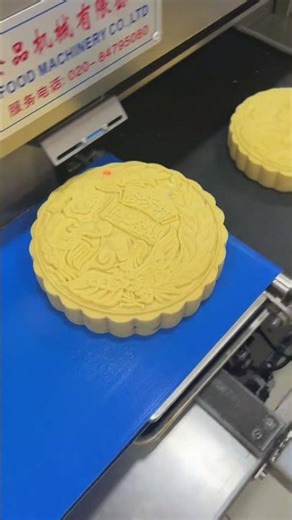 Crispy outer crust paired with a smooth filling, sweet but not cloying.#India