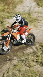 “Desert racing is like, wide open fire roads right?” Said no one who’s ever raced a National Hare & Hound 😝🤘🏼 | AMA National Hare and Hound Championship