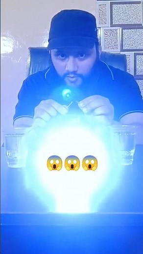 Water – Poor conductor of Electricity | #shorts #experiment #physics