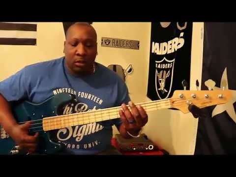Fender Mod Shop Samarium Cobalt Noiseless Jazz pickups install and demo