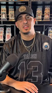 9.2K views · 536 reactions | GIVEAWAY Win This Tom Brady Refractor!...